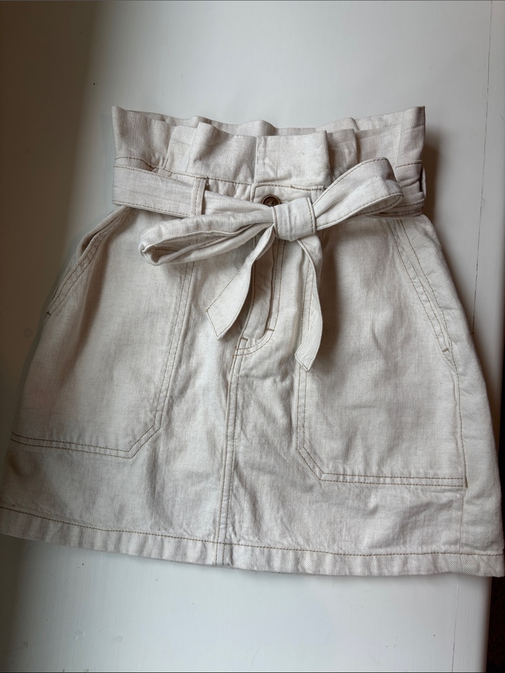 Free People Splendor In the Grass Skirt Paper Bag Waist Cream Jean Skirt Size 2